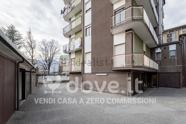 appartamento in vendita a Calolziocorte