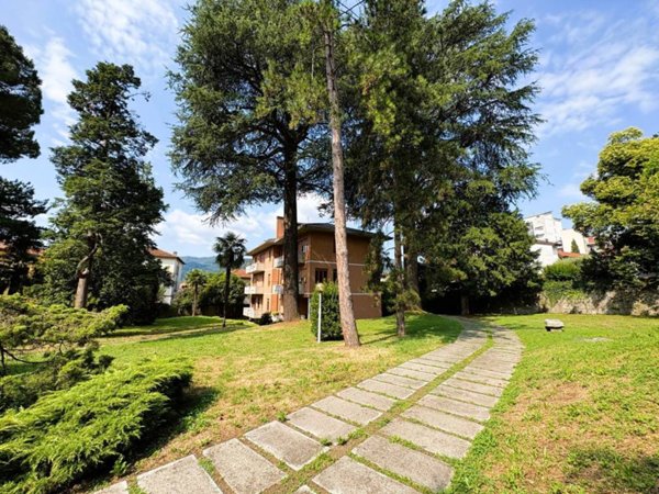 appartamento in vendita a Calolziocorte
