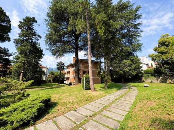 appartamento in vendita a Calolziocorte
