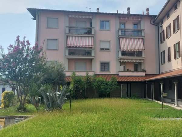 appartamento in vendita a Calolziocorte