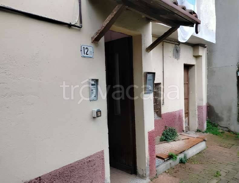 appartamento in vendita a Calolziocorte in zona Rossino