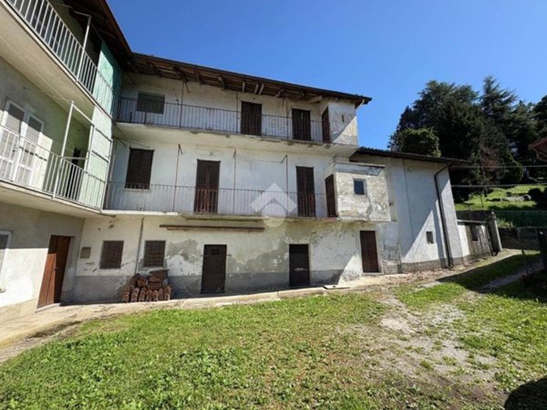 casa indipendente in vendita a Calolziocorte