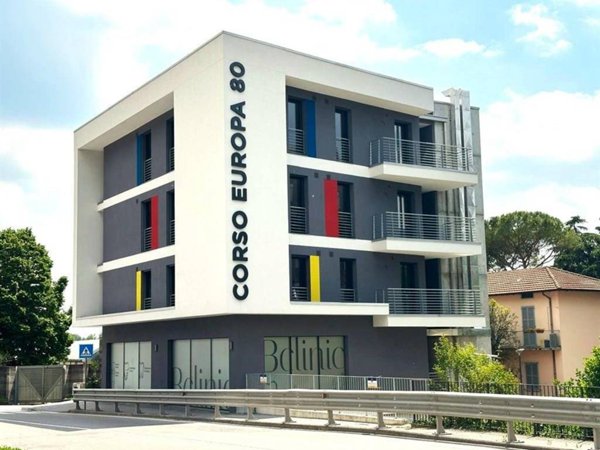 appartamento in vendita a Calolziocorte in zona Foppenico