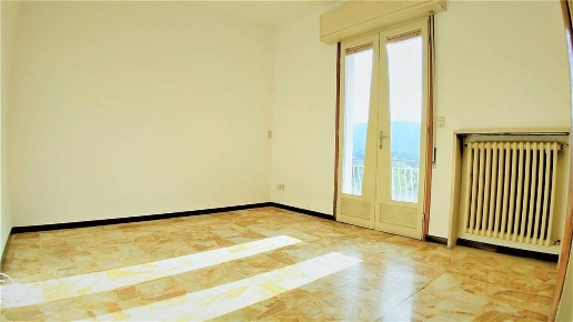 casa indipendente in vendita a Calolziocorte