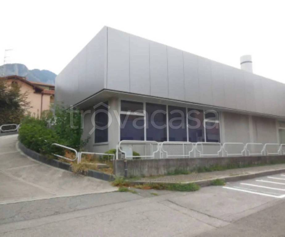 appartamento in vendita a Calolziocorte