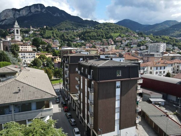 appartamento in vendita a Calolziocorte