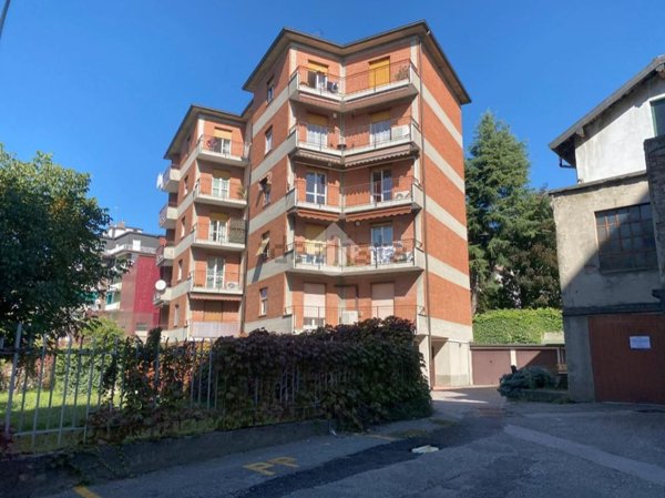 appartamento in vendita a Calolziocorte