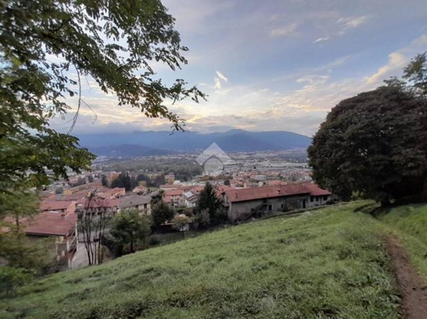 terreno edificabile in vendita a Calolziocorte
