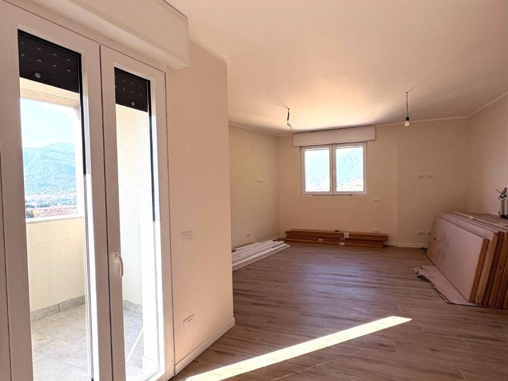 appartamento in vendita a Calolziocorte