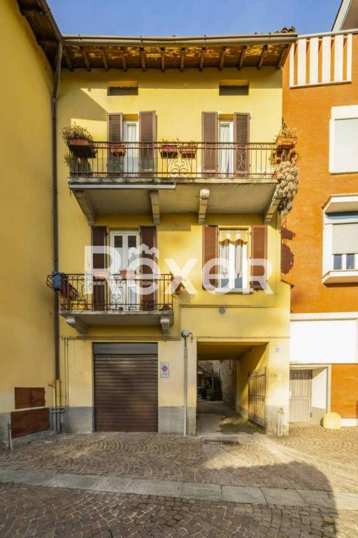 casa indipendente in vendita a Calolziocorte in zona Rossino