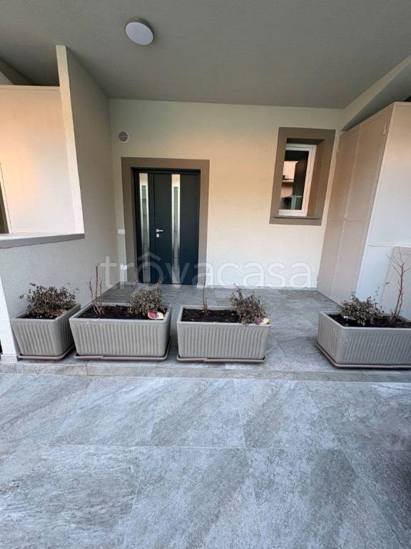 appartamento in vendita a Calolziocorte