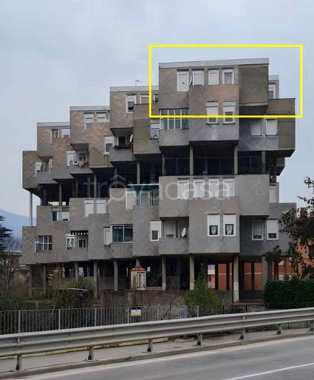 appartamento in vendita a Calolziocorte