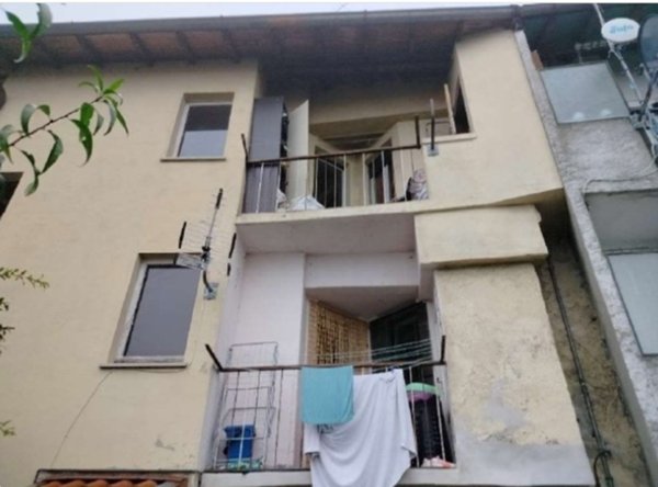 appartamento in vendita a Calolziocorte in zona Rossino