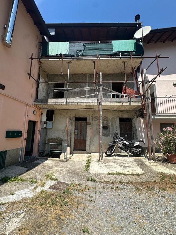 appartamento in vendita a Calolziocorte