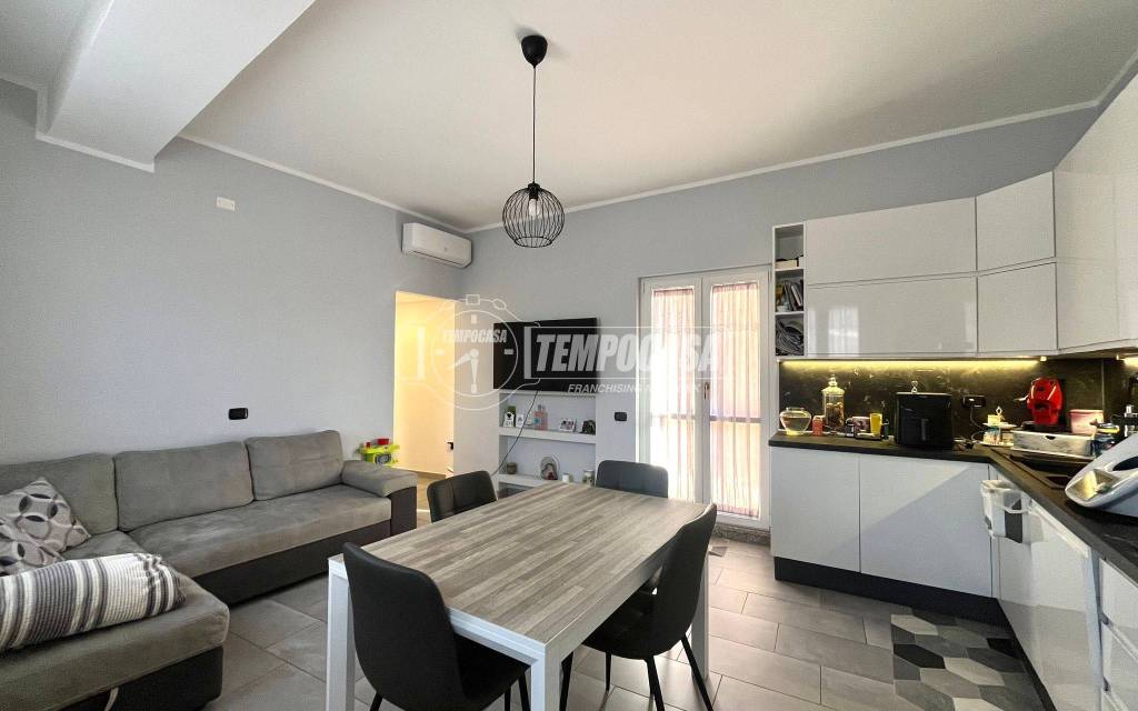 appartamento in vendita a Calolziocorte