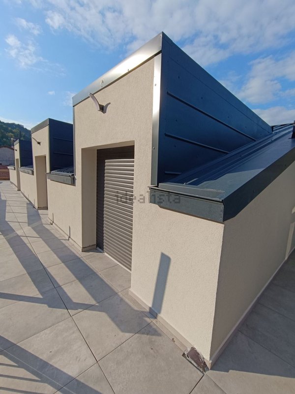 appartamento in vendita a Calolziocorte