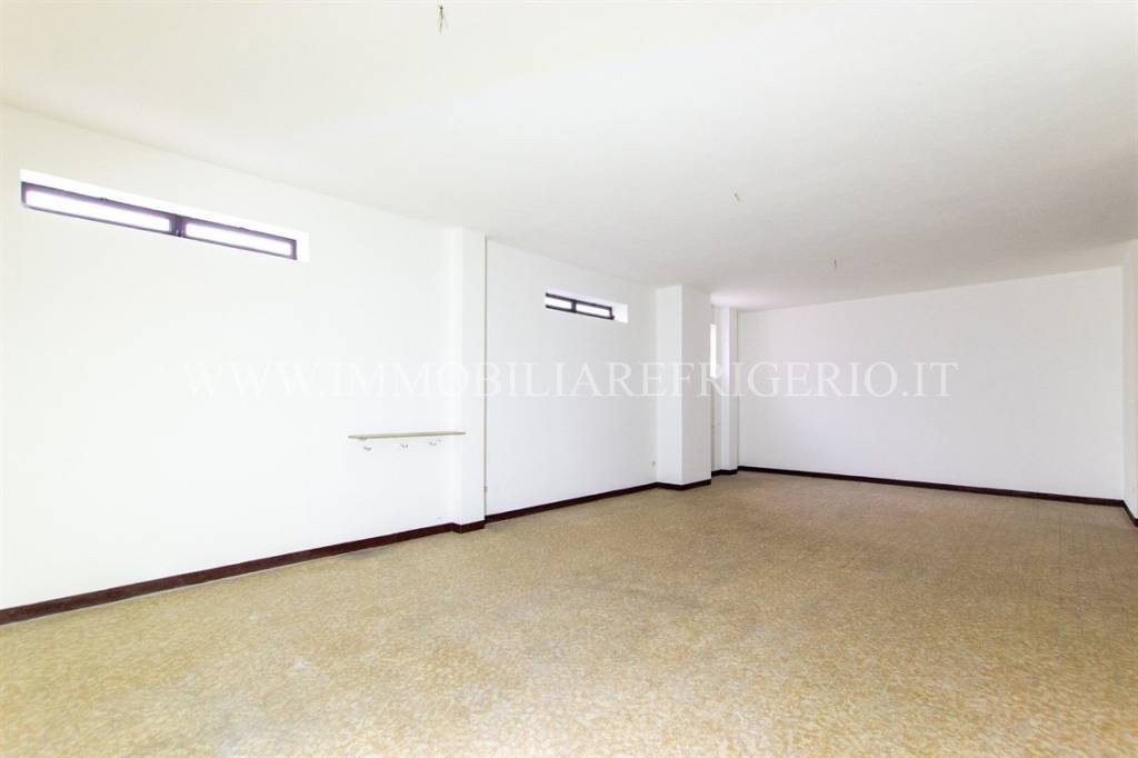 negozio in vendita a Calolziocorte