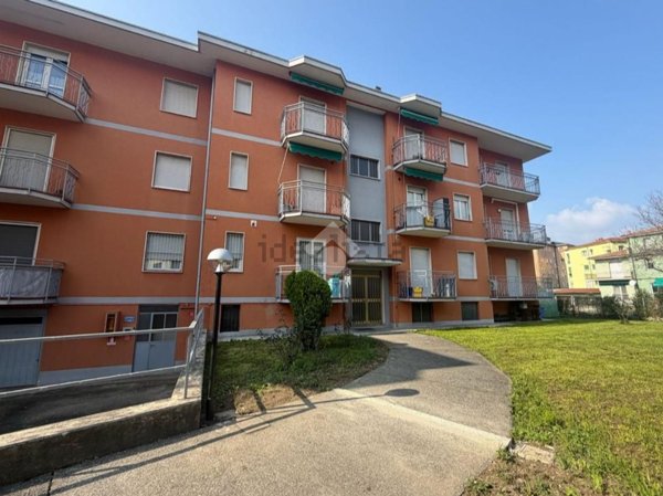 appartamento in vendita a Calolziocorte