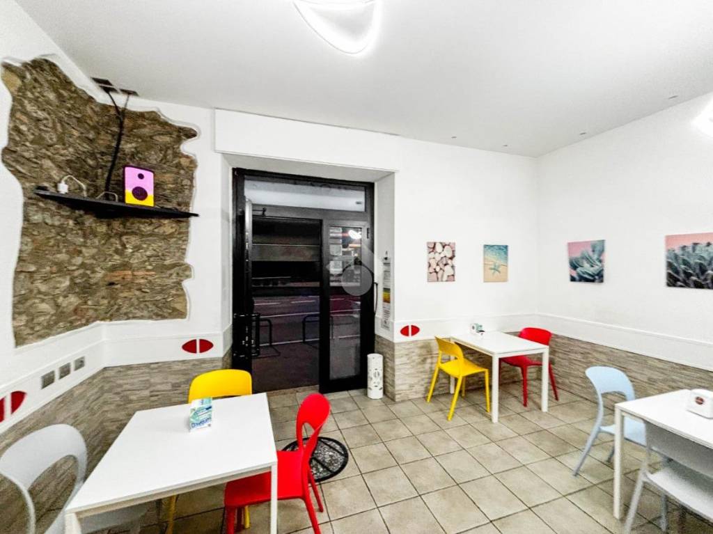 negozio in vendita a Calolziocorte