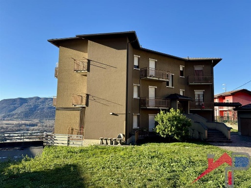 appartamento in vendita a Calolziocorte