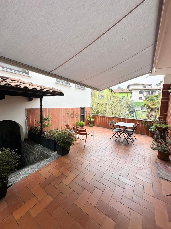 appartamento in vendita a Calolziocorte