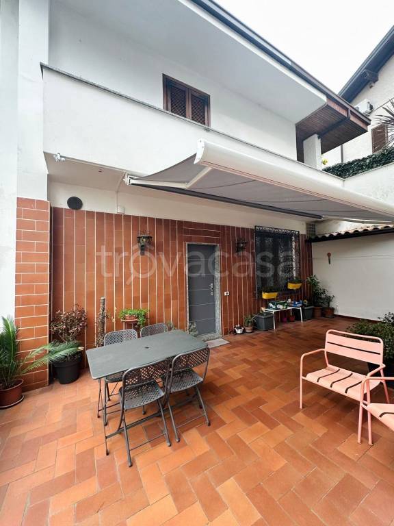 appartamento in vendita a Calolziocorte