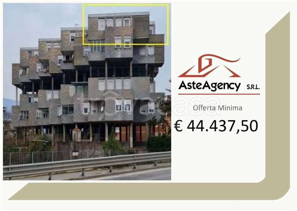 appartamento in vendita a Calolziocorte