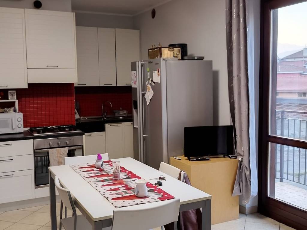 appartamento in vendita a Calolziocorte