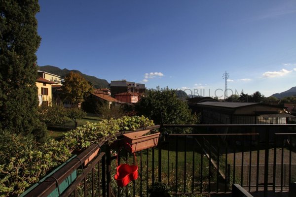 appartamento in vendita a Calolziocorte