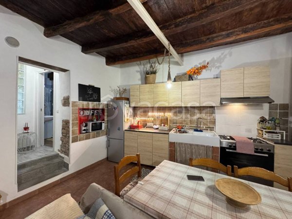 casa indipendente in vendita a Calolziocorte in zona Foppenico