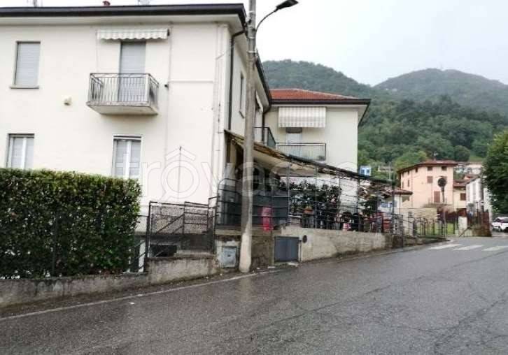 appartamento in vendita a Calolziocorte