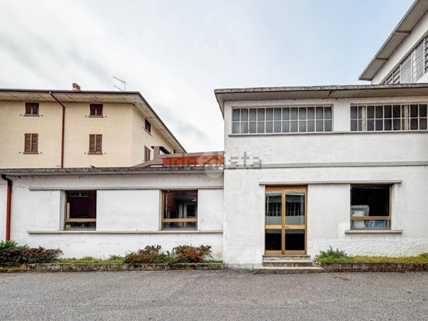 locale di sgombero in vendita a Calolziocorte
