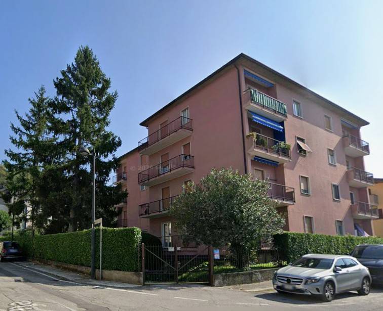 appartamento in vendita a Calolziocorte