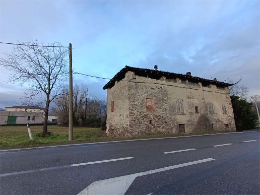 casale in vendita a Calolziocorte in zona Pascolo