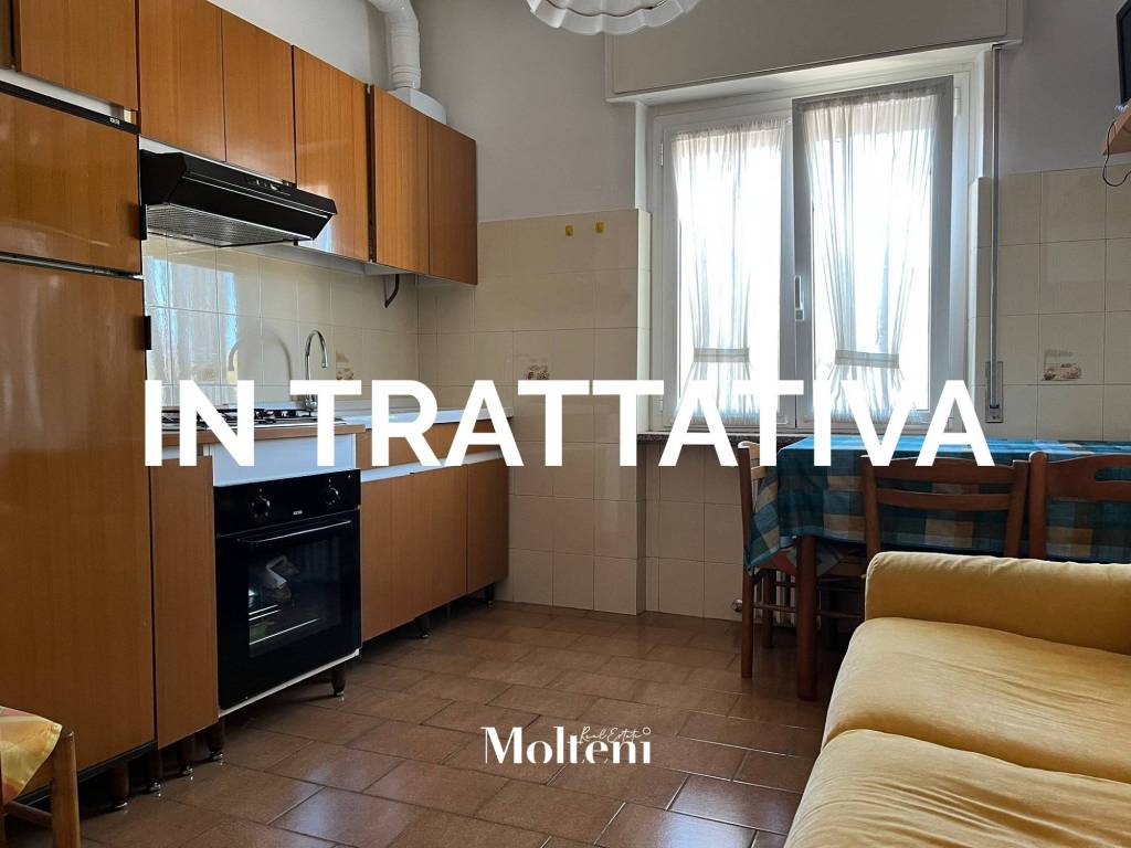 appartamento in vendita a Calolziocorte in zona Foppenico