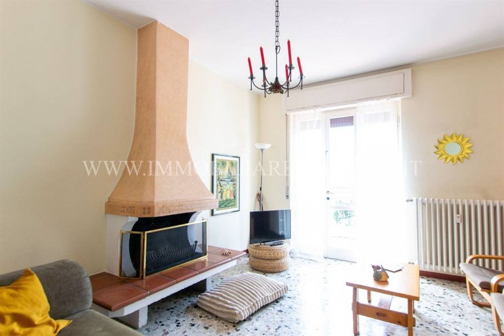 appartamento in vendita a Calolziocorte in zona Foppenico