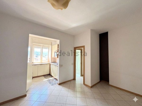 appartamento in vendita a Calolziocorte in zona Foppenico