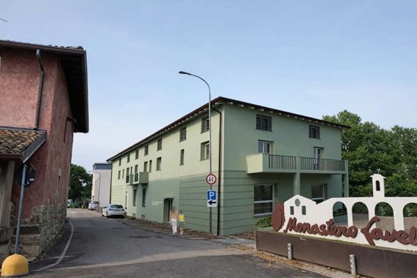 appartamento in vendita a Calolziocorte in zona Pascolo