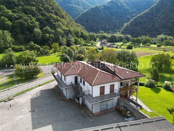 pentavano in vendita a Carenno