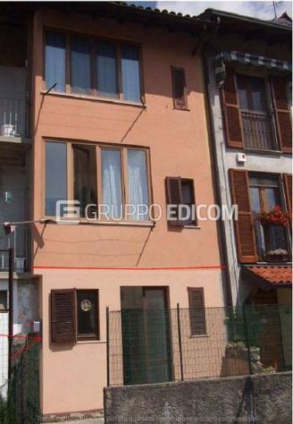 appartamento in vendita a Carenno