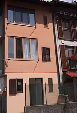 appartamento in vendita a Carenno