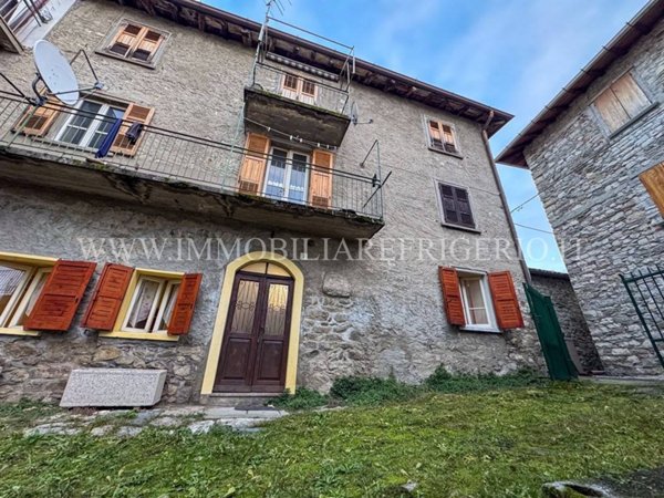appartamento in vendita a Carenno