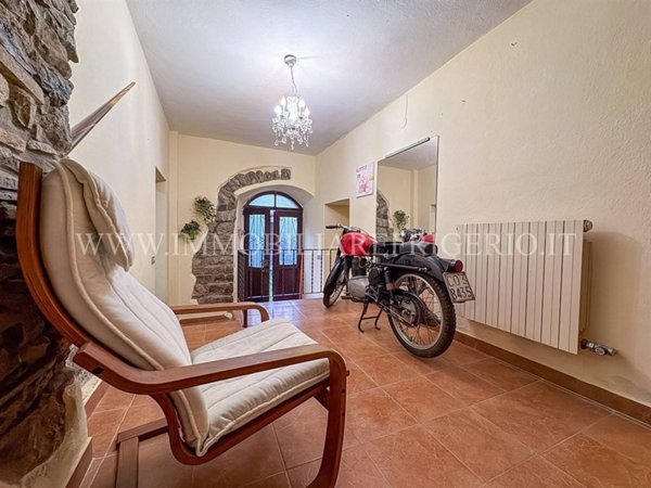 appartamento in vendita a Carenno