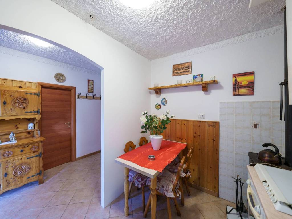 casa indipendente in vendita a Casargo