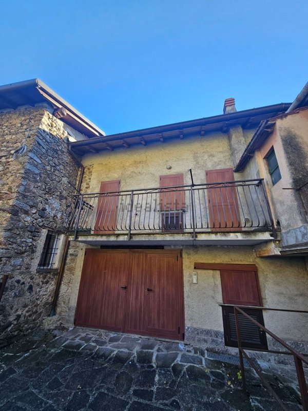 casa indipendente in vendita a Casargo in zona Codesino