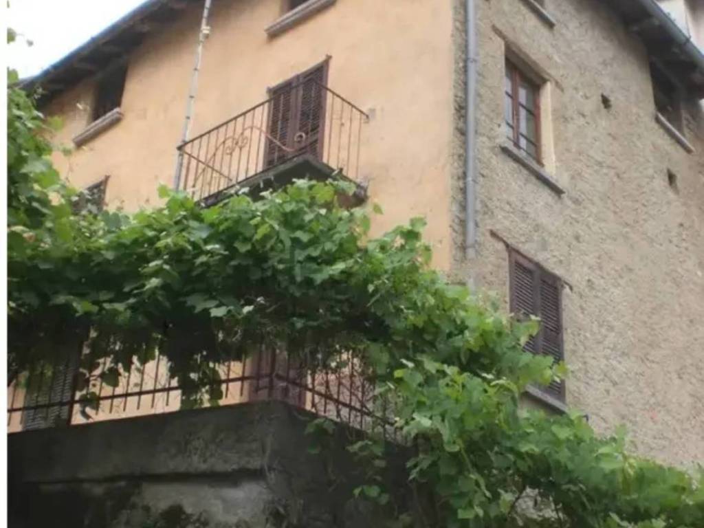casa indipendente in vendita a Casargo in zona Indovero