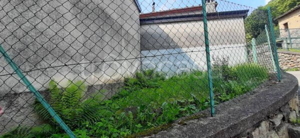 casa indipendente in vendita a Casargo