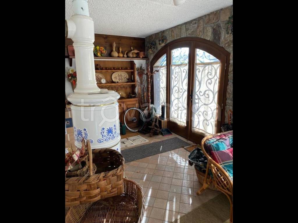 casa indipendente in vendita a Casargo