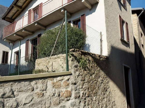 casa indipendente in vendita a Casargo in zona Somadino