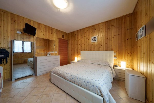 casa indipendente in vendita a Casargo